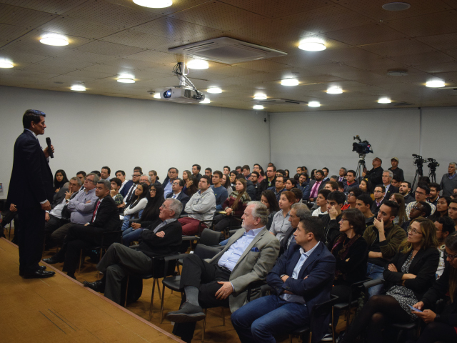 Foro: Fracking en Colombia, Charla: La seguridad energética y los no convencionales 