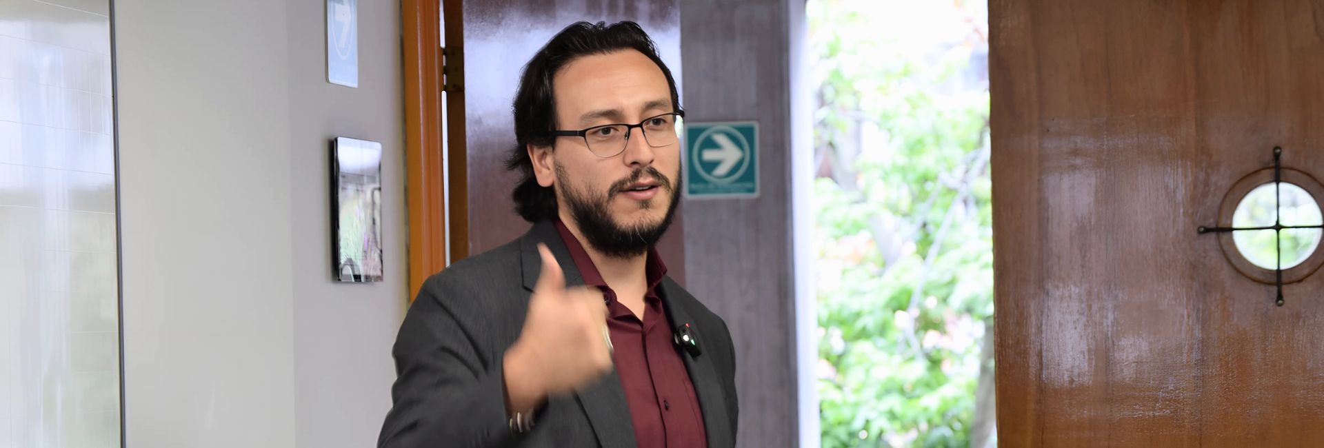 Efraín Rodríguez, egresado del Departamento de Ingeniería Mecánica, Uniandes