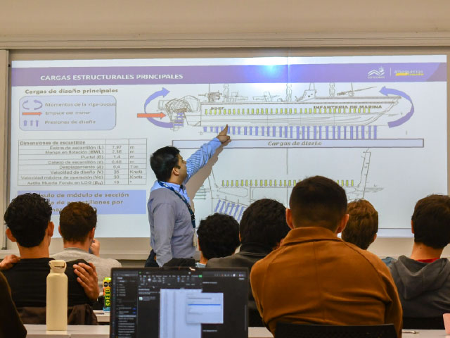De la Ingeniería Mecánica al diseño naval: David Ricardo Alvarado compartió su experiencia en Cotecmar De la Ingeniería Mecánica al diseño naval: David Ricardo Alvarado compartió su experiencia en Cotecmar
