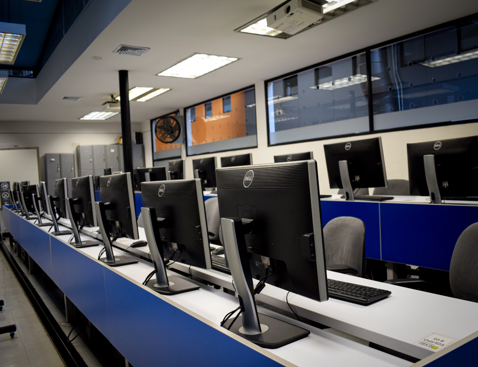 Laboratorio de Simulacion avanzada, Departamento de Ingeniería Mecánica | Uniandes